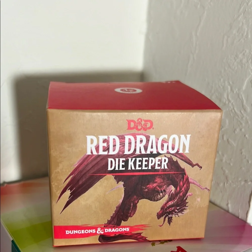 🐉D&D Red Dragon Die Keeper Dungeons & Dragons Dice Game Toy Wizards of the coast